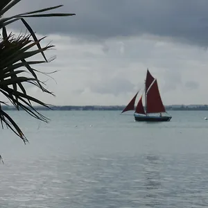 https://hotel-duguay-trouin.inbrittany.com