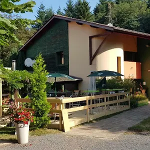 Le Pavillon Кур-ла-Виль
